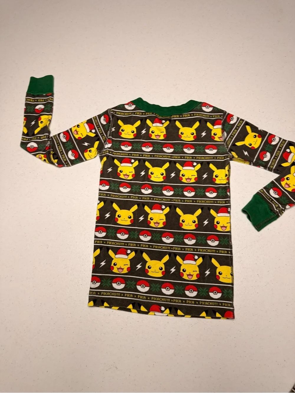 Hannah Andersson Pokémon Pikachu Christmas Pajamas Size 5 Holiday Organic Cotton